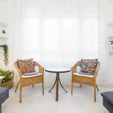 Suite Homes Santa Lucia Malaga Exterior photo
