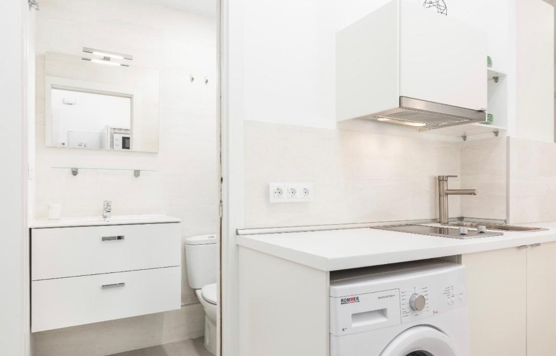 Suite Homes Santa Lucia Malaga Exterior photo